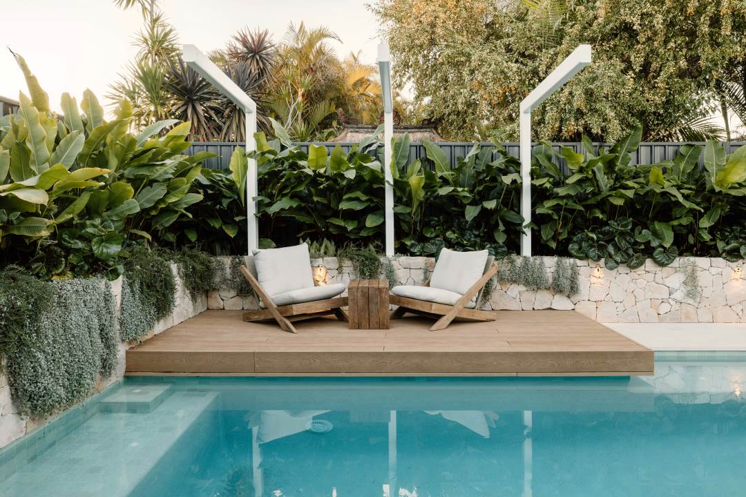 Modern_Edge_Landscapes Chairs